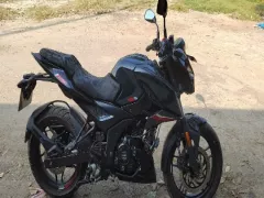 Bajaj Pulsar NS 160 Twin Disc